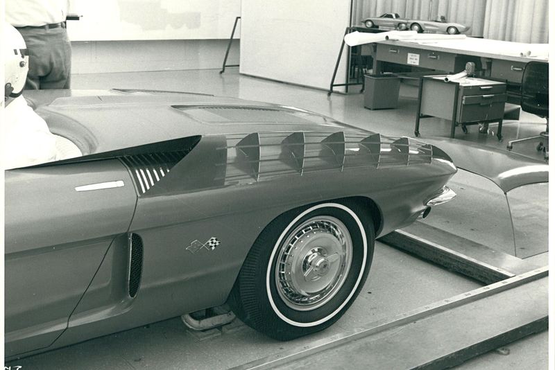 Illustration for article titled There Was An Almost-Forgotten Mid-Engine Corvette Back In 1959